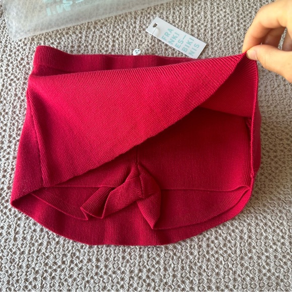 SOLD❣️Frankies Bikinis Marialla Cloud Knit Mini Skort BNWT - Picture 2 of 5